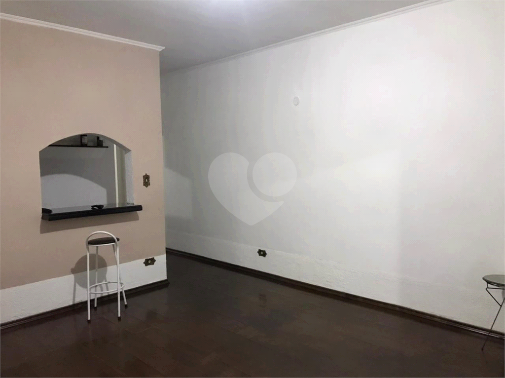 Casa à venda com 3 quartos, 233m² - Foto 9