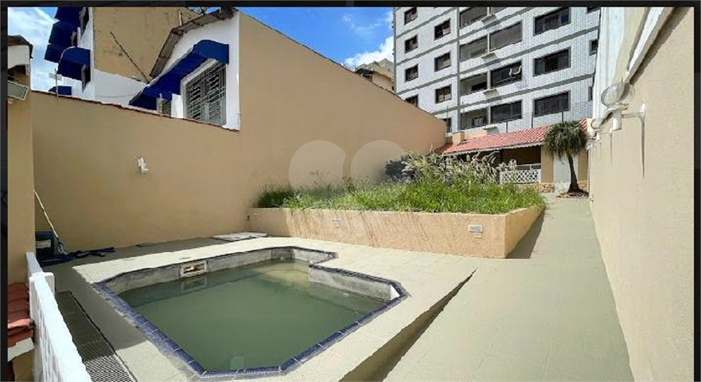 Casa à venda e aluguel com 3 quartos, 168m² - Foto 13