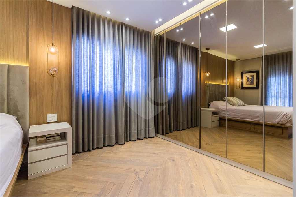 Apartamento para venda com 166,8 m, três suítes, três vagas na Saúde-SP