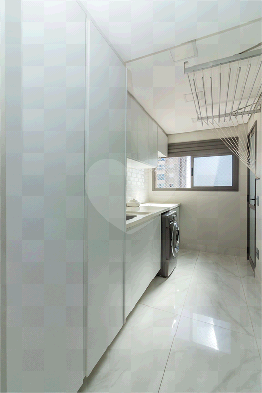 Apartamento para venda com 166,8 m, três suítes, três vagas na Saúde-SP