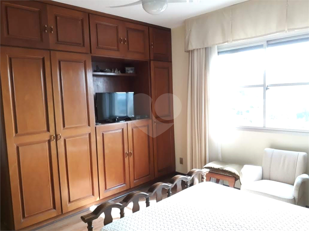 APARTAMENTO em LAPA