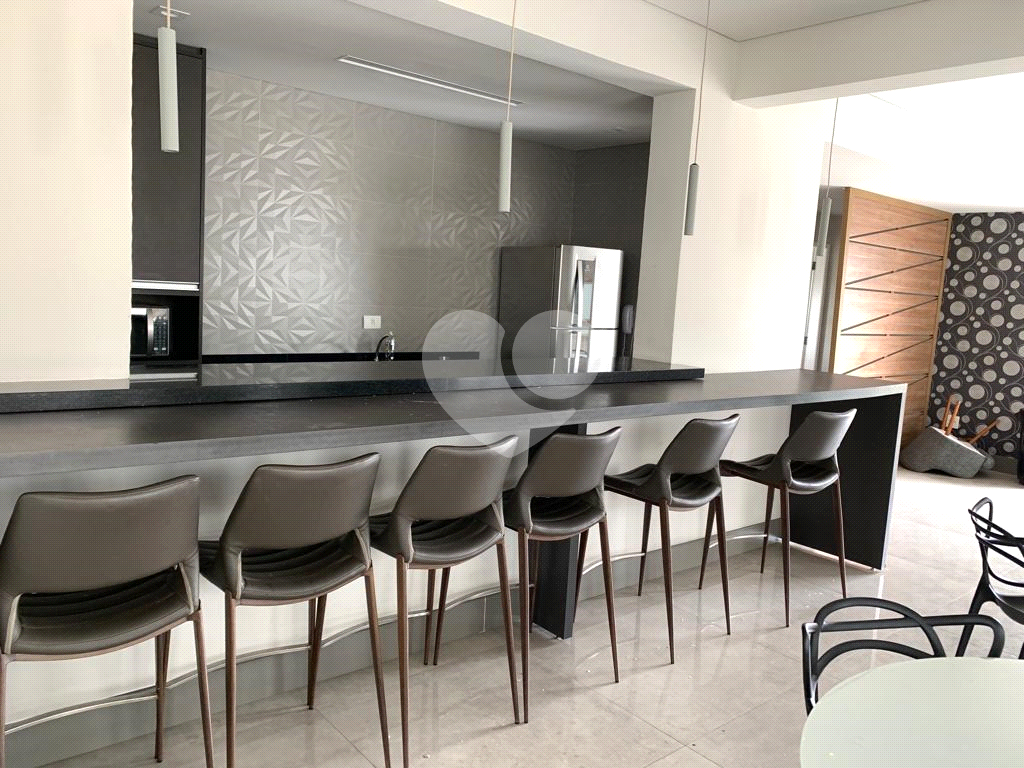APARTAMENTO em VILA GUILHERME