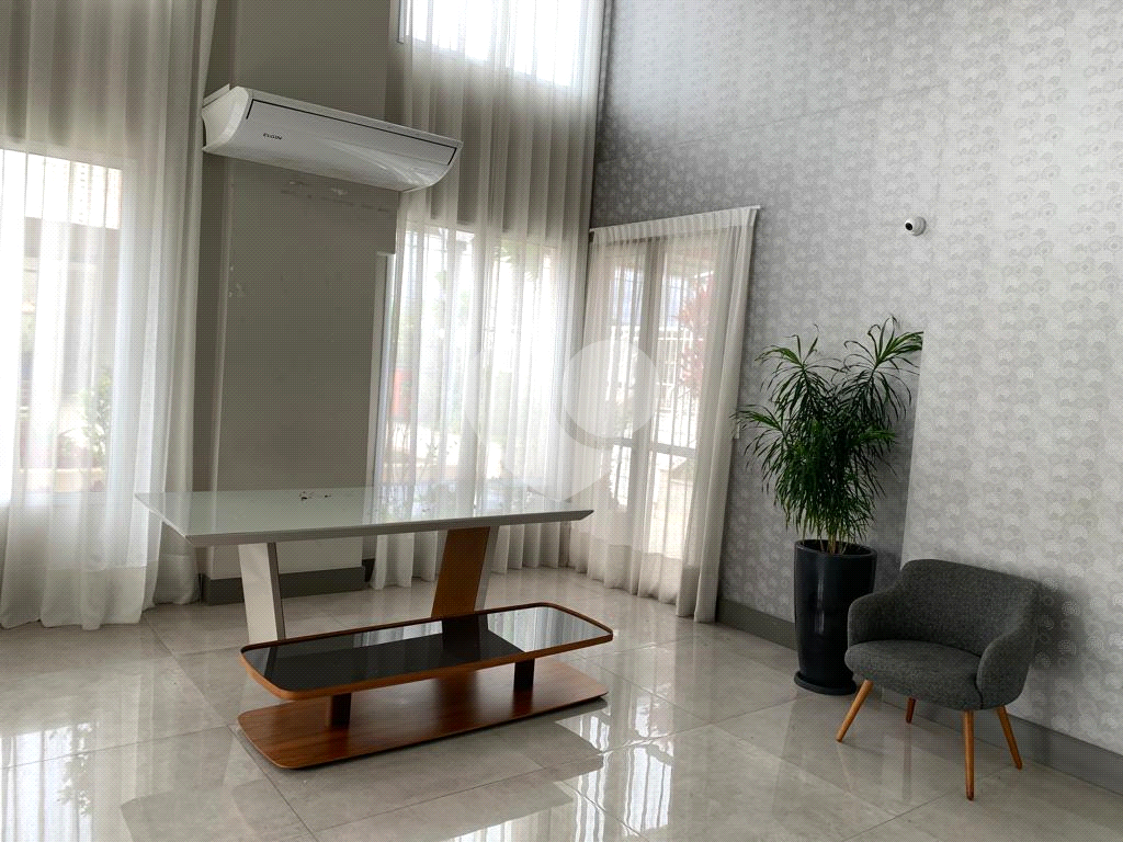 APARTAMENTO em VILA GUILHERME