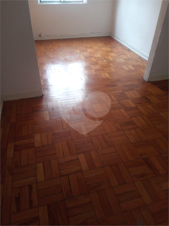 Apartamento à venda com 1 quarto, 37m² - Foto 29