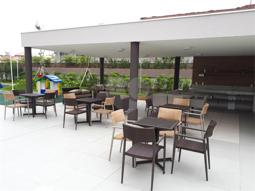 Apartamento moderno no Anália Franco de 55m2  mobiliado, com 2 quartos sendo 1 suíte, varanda, 1 vag