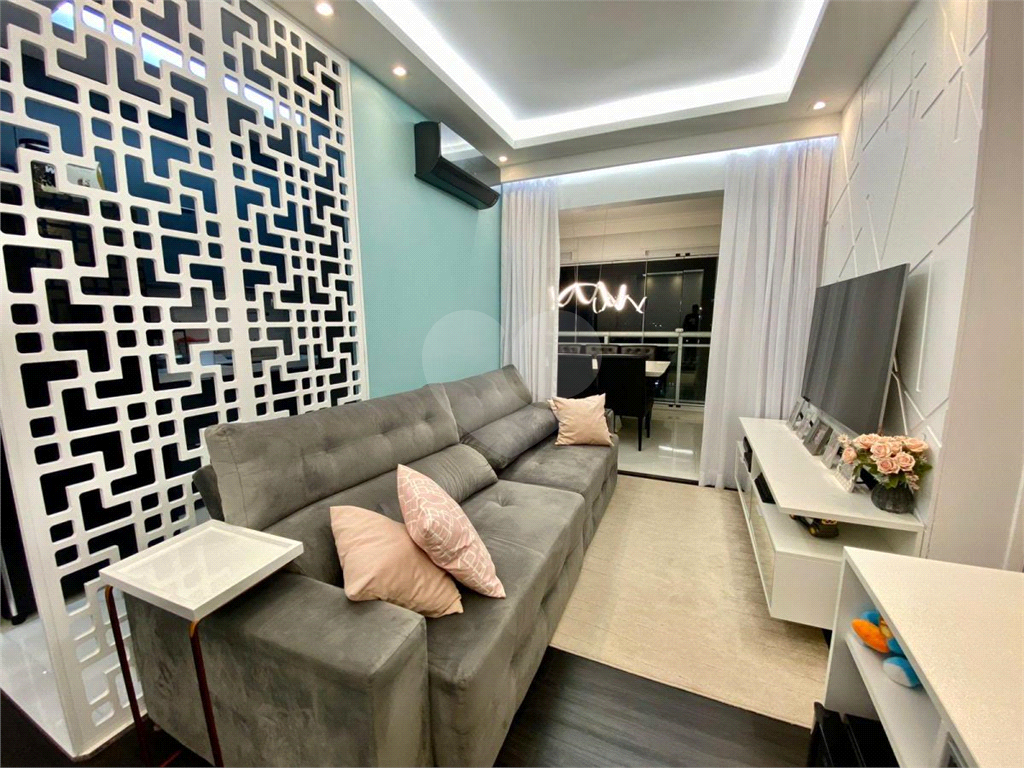 Apartamento moderno no Anália Franco de 55m2  mobiliado, com 2 quartos sendo 1 suíte, varanda, 1 vag