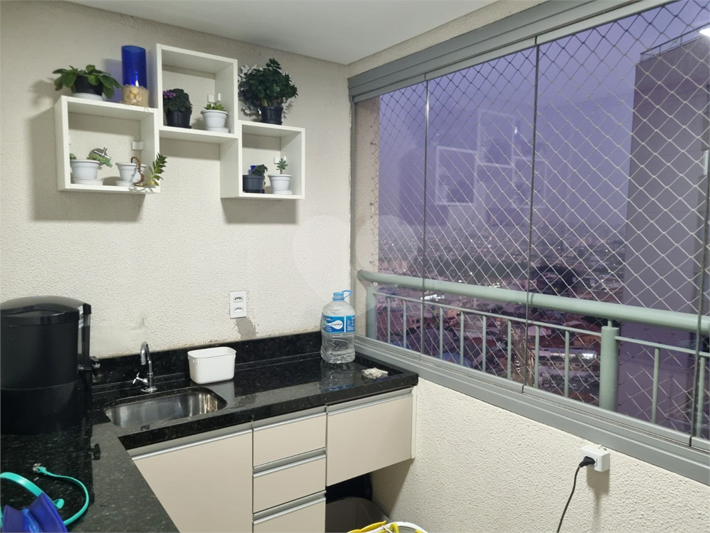 Apartamento à venda com 3 quartos, 69m² - Foto 3