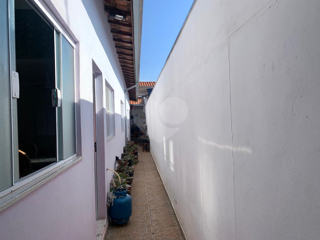 Casa à venda com 2 quartos, 150m² - Foto 18