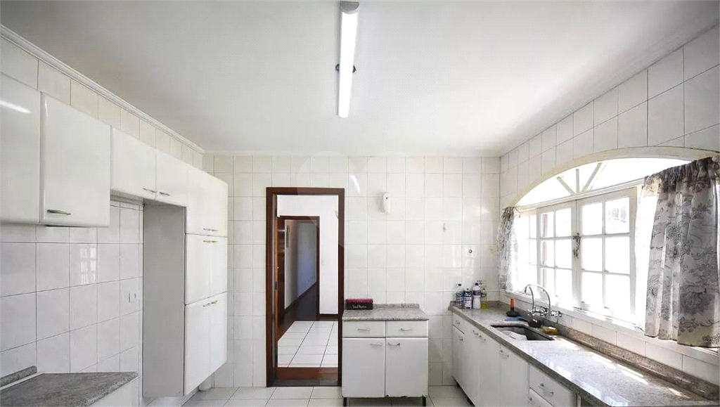 Casa à venda com 3 quartos, 125m² - Foto 14