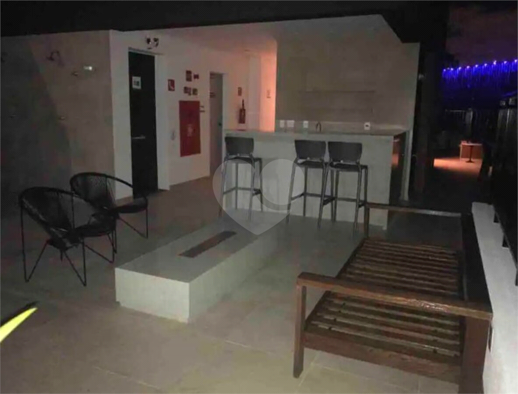 Apartamento à venda com 1 quarto, 24m² - Foto 25