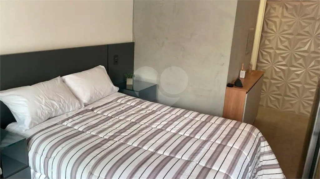 Apartamento à venda com 1 quarto, 24m² - Foto 13