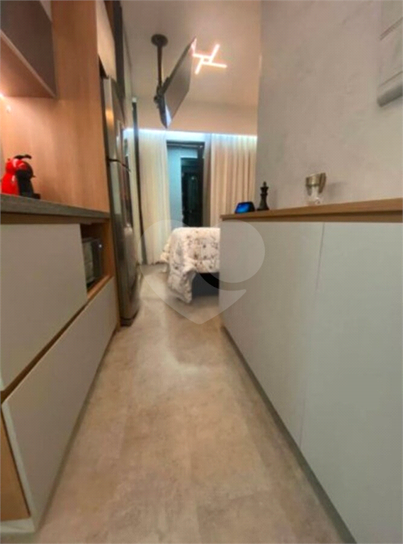 Apartamento à venda com 1 quarto, 24m² - Foto 32