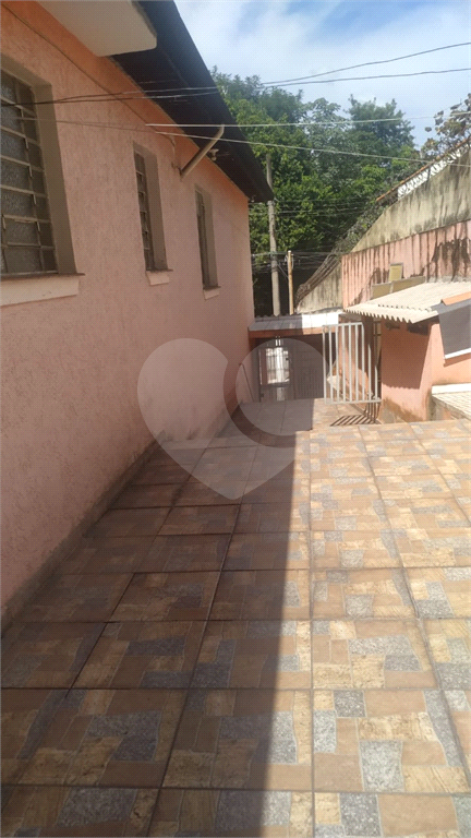 Sobrado na Vila Maria Alta com 02 Quartos e Edícula por R$ 680.000,00