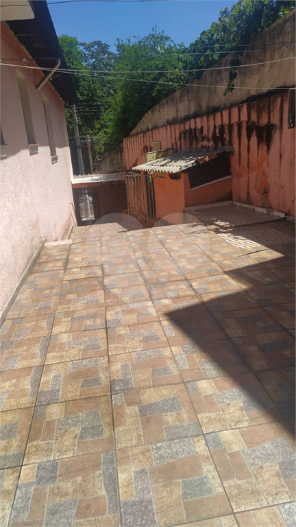 Sobrado na Vila Maria Alta com 02 Quartos e Edícula por R$ 680.000,00