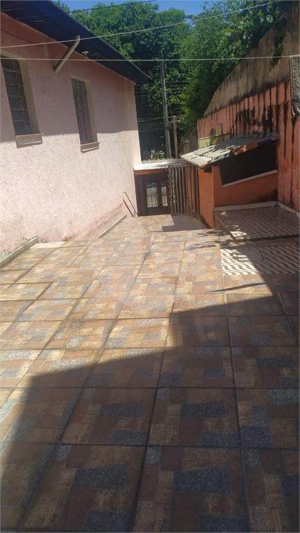 Sobrado na Vila Maria Alta com 02 Quartos e Edícula por R$ 680.000,00