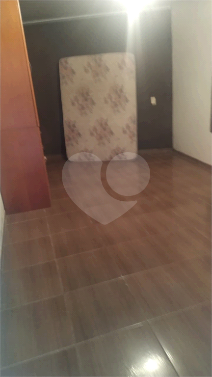 Sobrado na Vila Maria Alta com 02 Quartos e Edícula por R$ 680.000,00