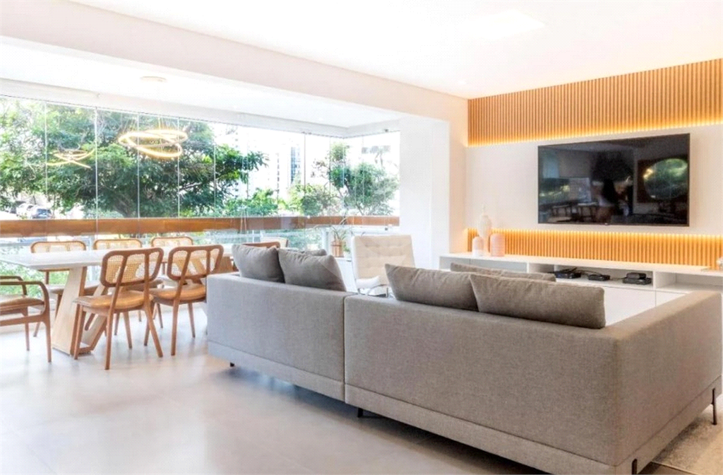 Apartamento no Panamby. 
