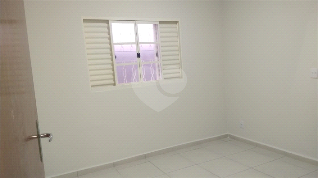 Casa à venda com 2 quartos, 160m² - Foto 8