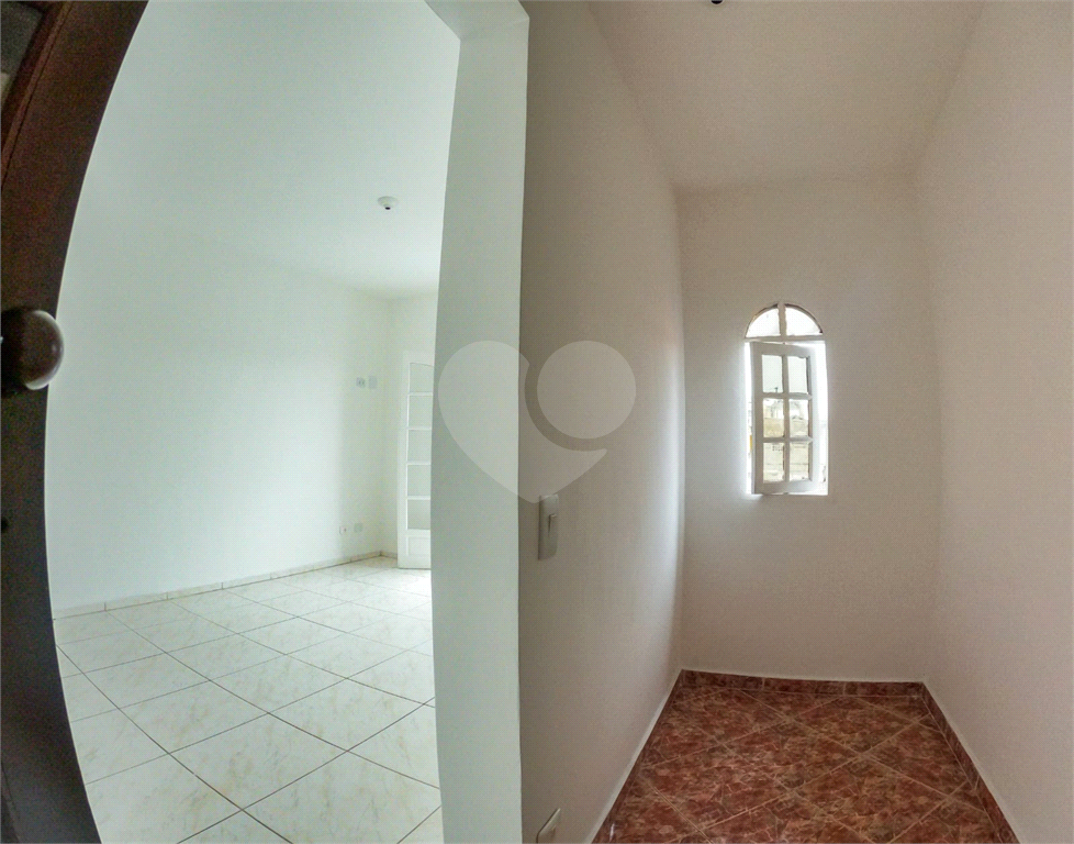 SOBRADO COM EXCELENTE PREÇO - AGENDE UMA VISITA.