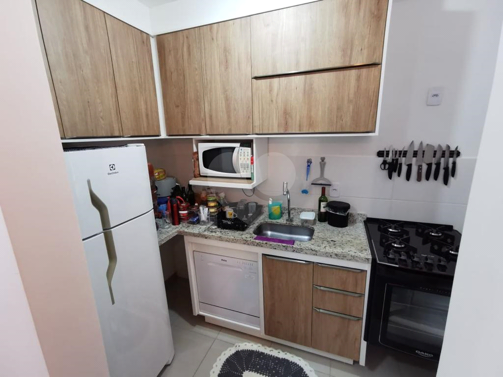 Apartamento à venda com 2 quartos, 48m² - Foto 4