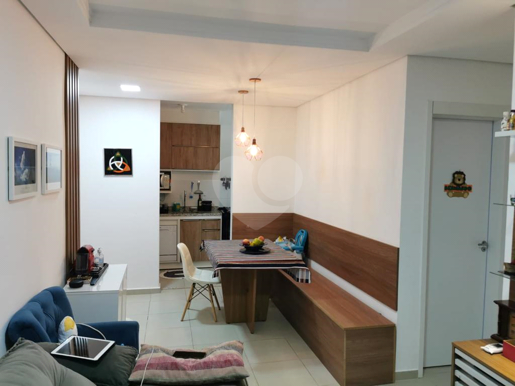 Apartamento à venda com 2 quartos, 48m² - Foto 11