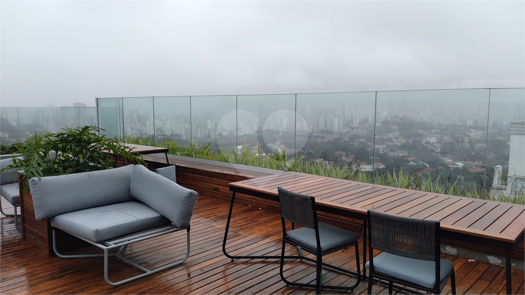 Apartamento studio em Pinheiros - 29m²