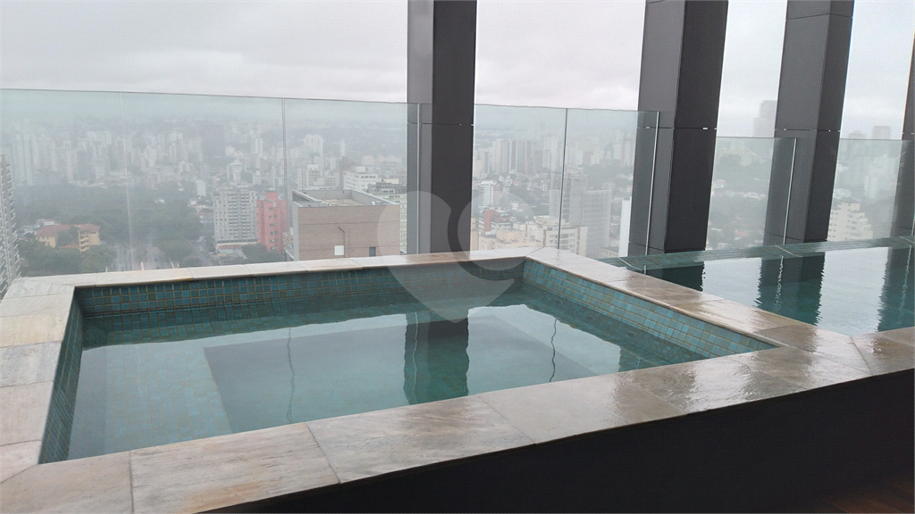 Apartamento studio em Pinheiros - 29m²