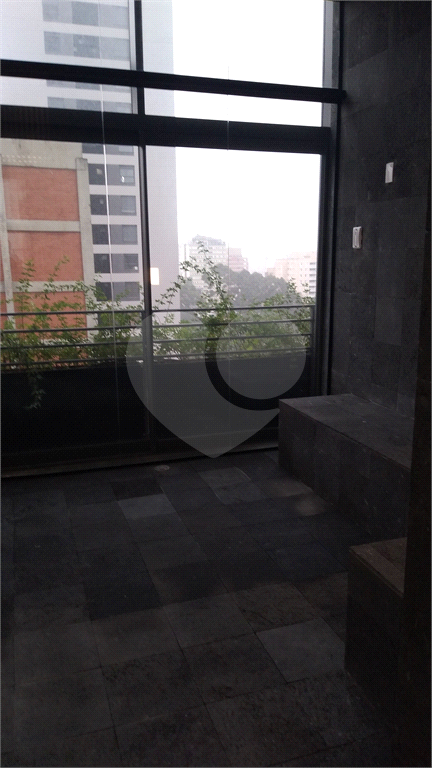 Apartamento studio em Pinheiros - 29m²