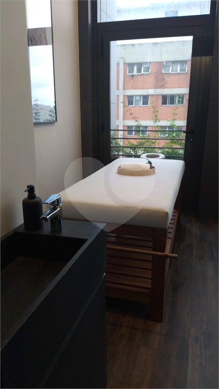 Apartamento studio em Pinheiros - 29m²
