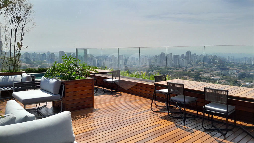 Apartamento studio em Pinheiros - 27m²