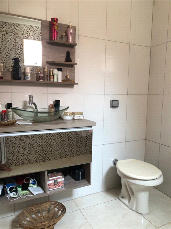 Casa à venda com 3 quartos, 157m² - Foto 14