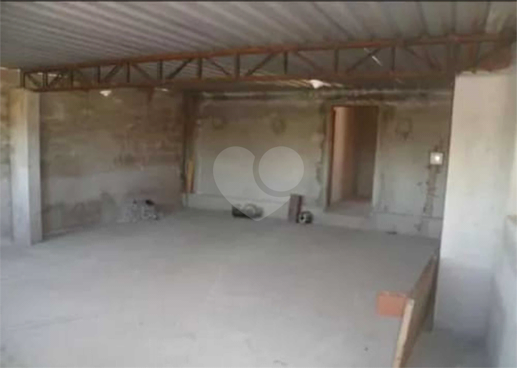 Casa à venda com 2 quartos, 107m² - Foto 17