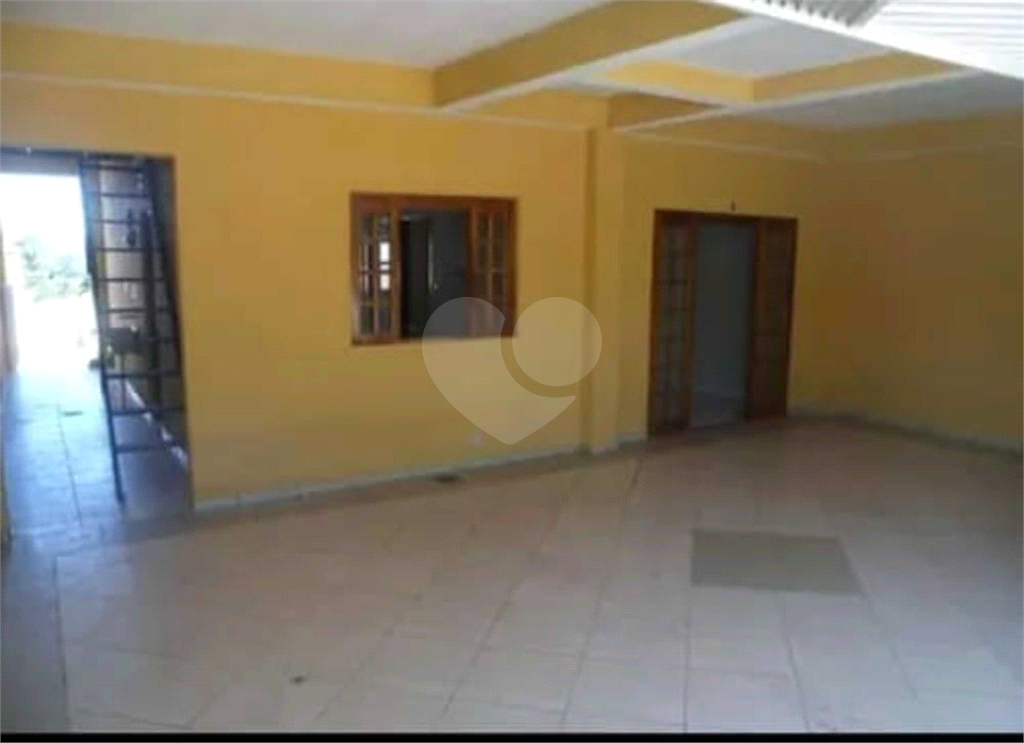 Casa à venda com 2 quartos, 107m² - Foto 9