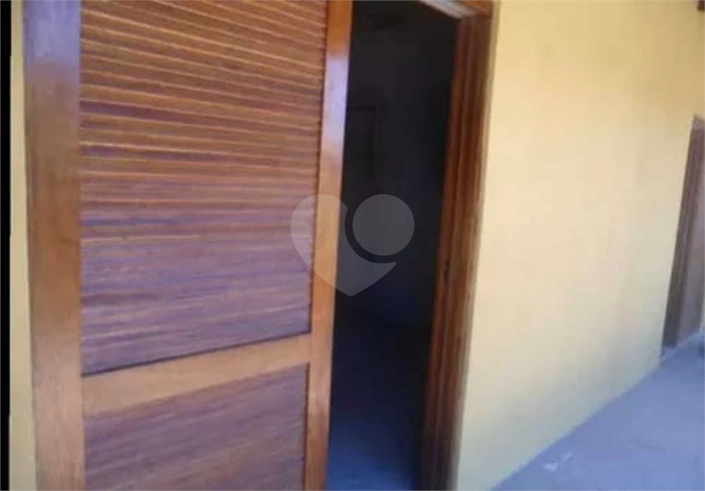 Casa à venda com 2 quartos, 107m² - Foto 13