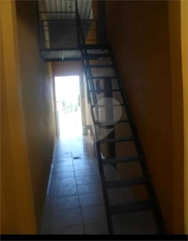 Casa à venda com 2 quartos, 107m² - Foto 11