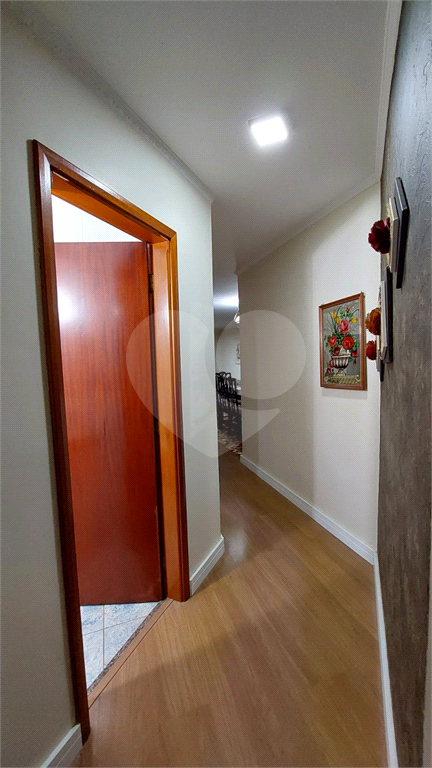 Casa à venda com 3 quartos, 300m² - Foto 8