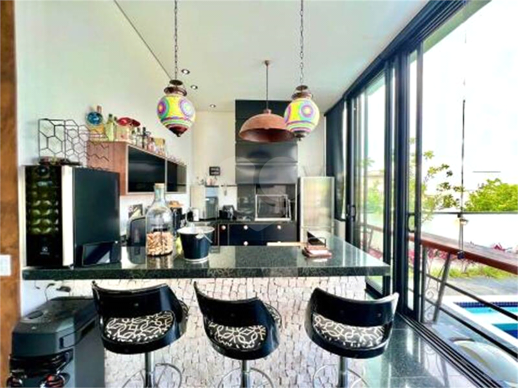 Casa de Condomínio à venda com 5 quartos, 402m² - Foto 9