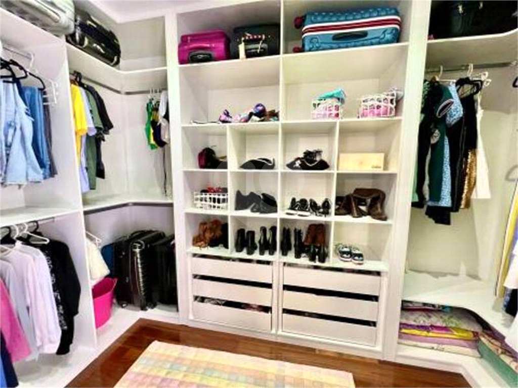Casa de Condomínio à venda com 5 quartos, 402m² - Foto 13