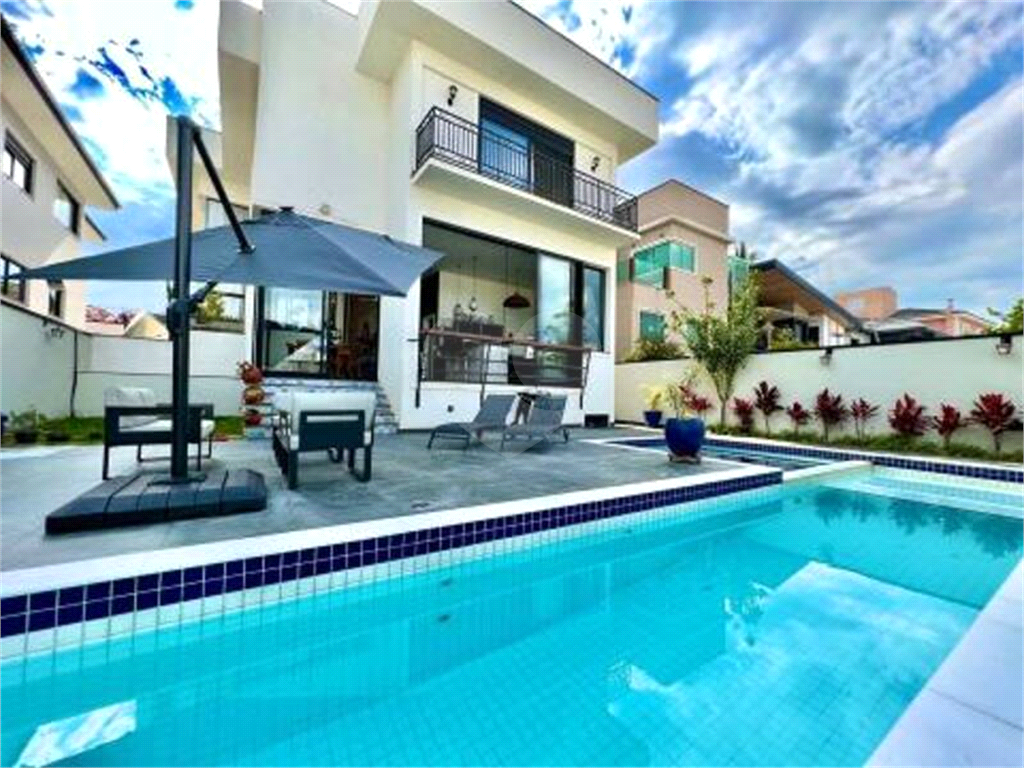 Casa de Condomínio à venda com 5 quartos, 402m² - Foto 1