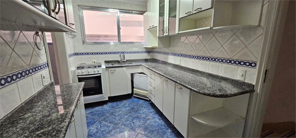 Apartamento à venda com 3 quartos, 108m² - Foto 6