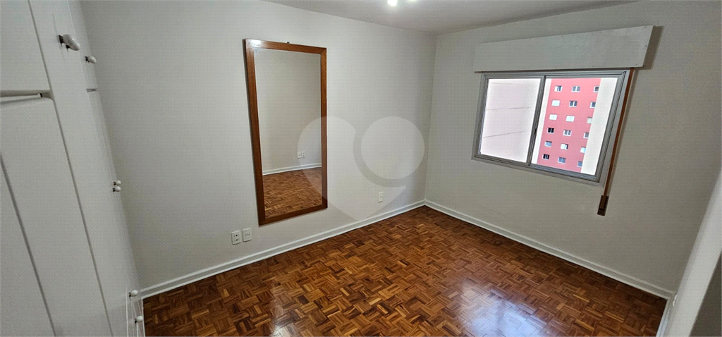 Apartamento à venda com 3 quartos, 108m² - Foto 9