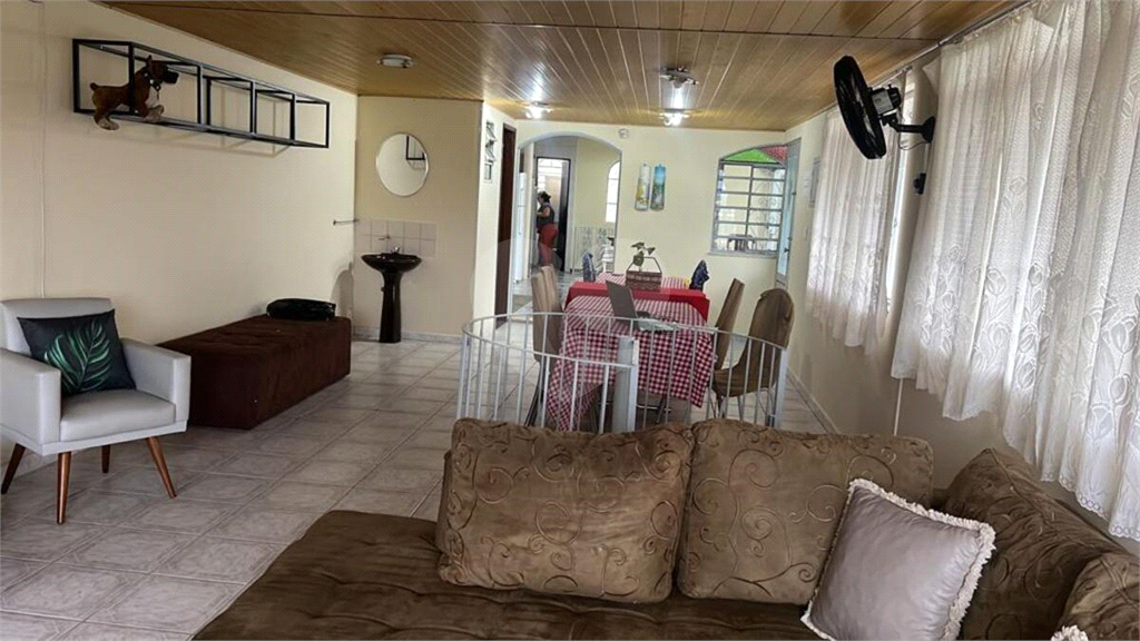 Casa à venda e aluguel com 5 quartos, 420m² - Foto 5