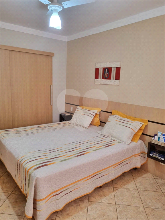 Casa à venda com 3 quartos, 170m² - Foto 18