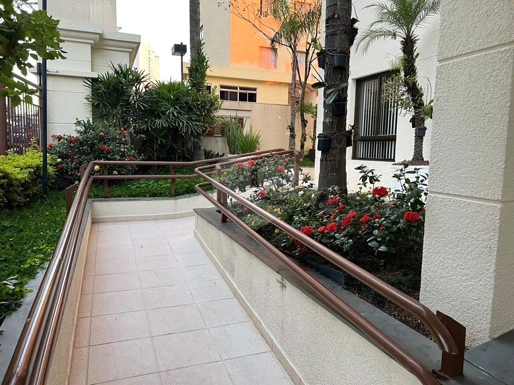 Apartamento com 3 quartos à venda em  SANTA TERESINHA- SP