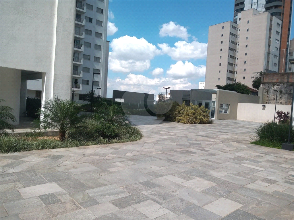 APARTAMENTO em SANTANA