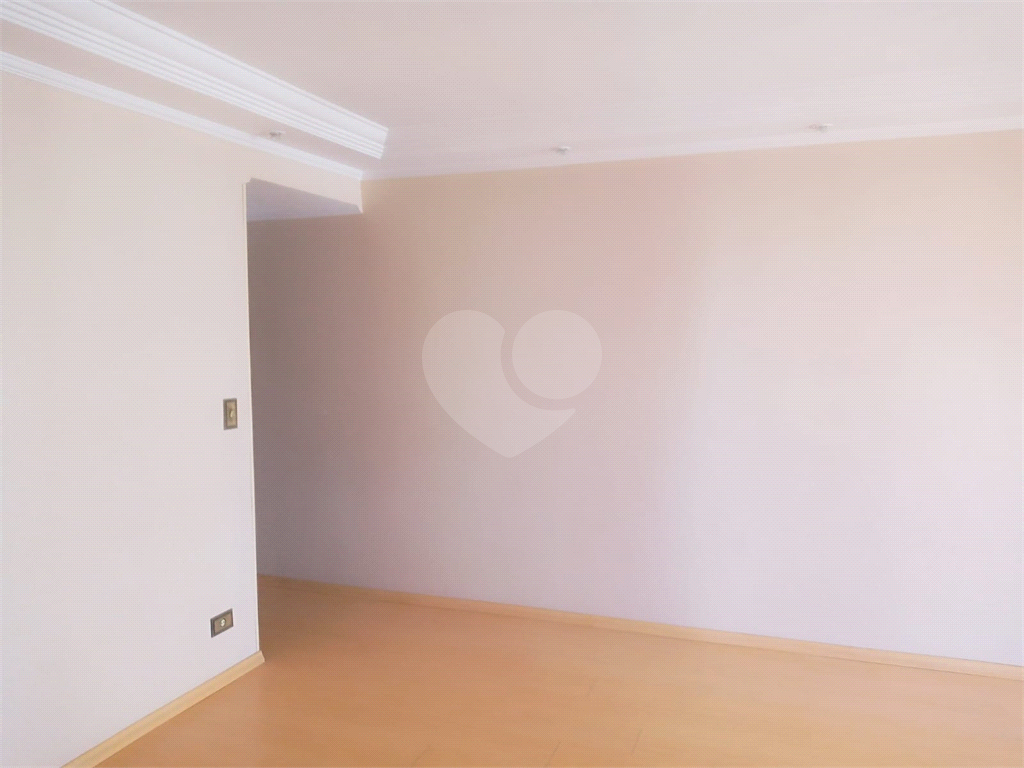 APARTAMENTO em SANTANA