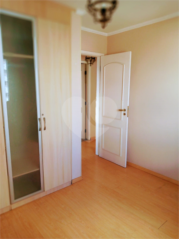 APARTAMENTO em SANTANA