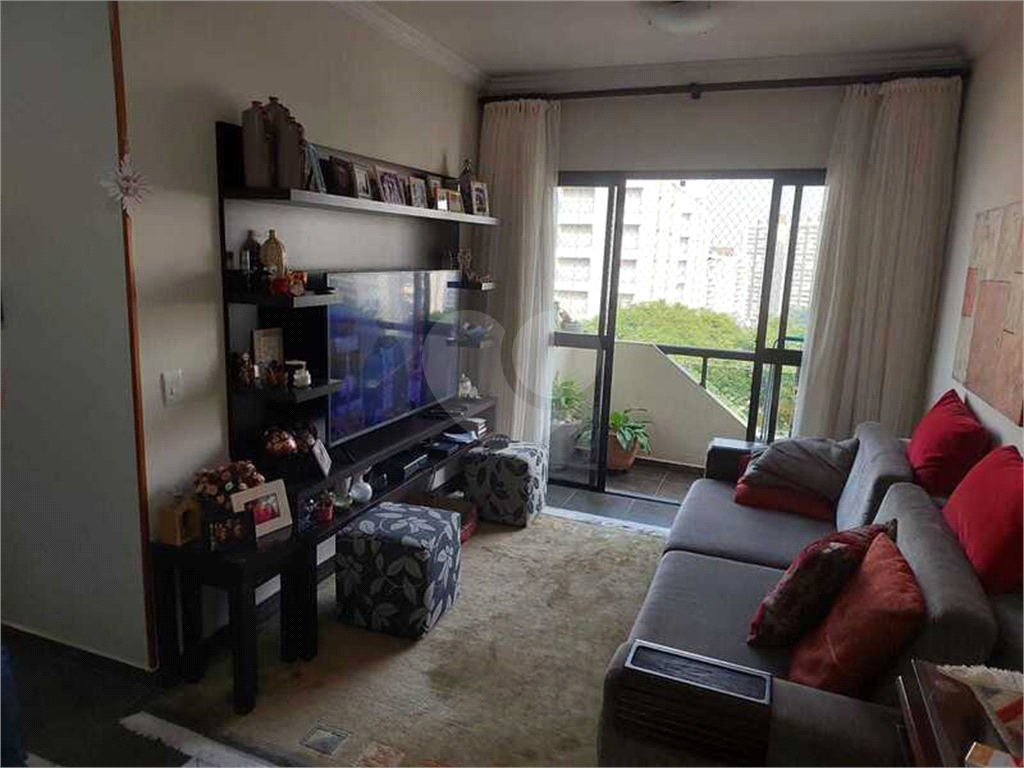 APARTAMENTO COM 3 DORMITORIOS EM SANTANA