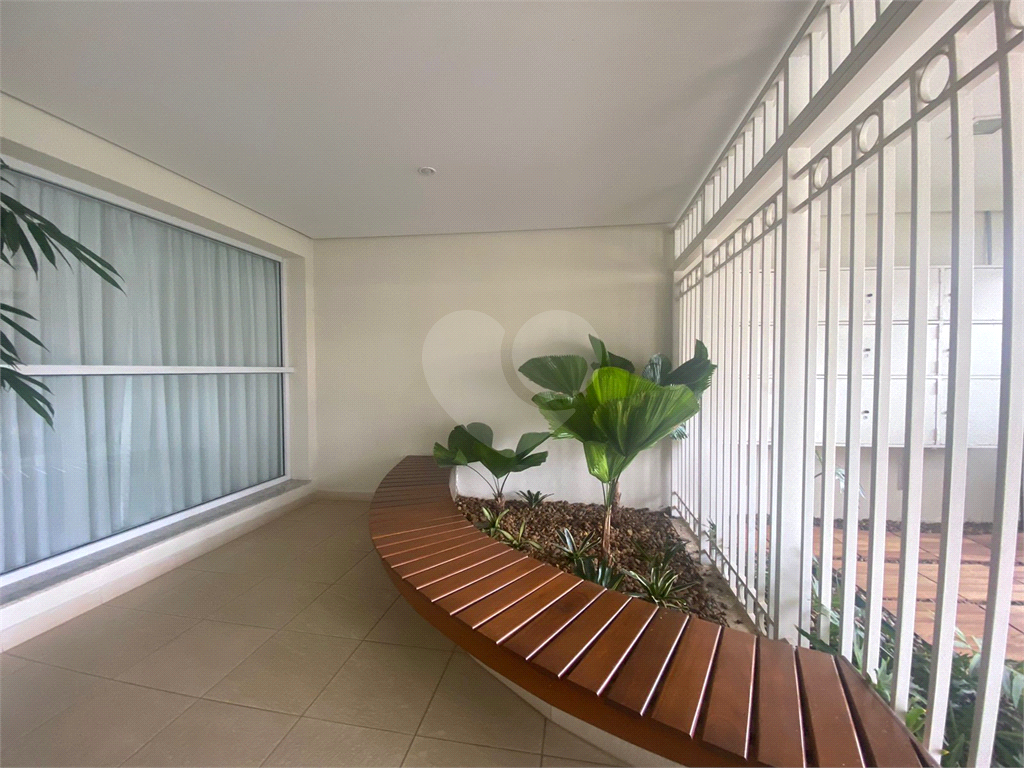 Apartamento à venda, em Santa Terezinha, com 60m², 2 quartos, 1 suíte, lazer, 1 vaga de garagem.