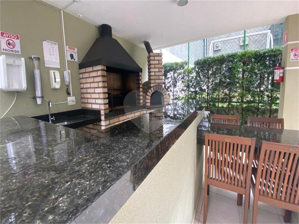 Apartamento à venda, em Santa Terezinha, com 60m², 2 quartos, 1 suíte, lazer, 1 vaga de garagem.